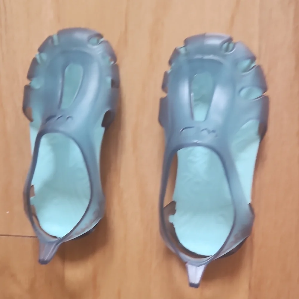 Blue Water Shoes Sandals Size 7 - Picture 4 of 15